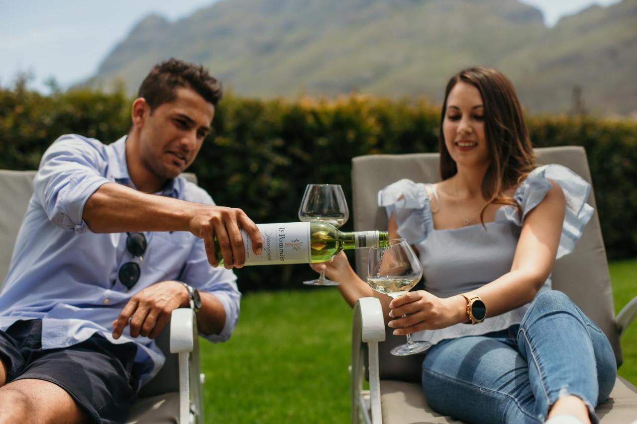 فيلا Le Pommier Wine Estate ستيلينبوش المظهر الخارجي الصورة